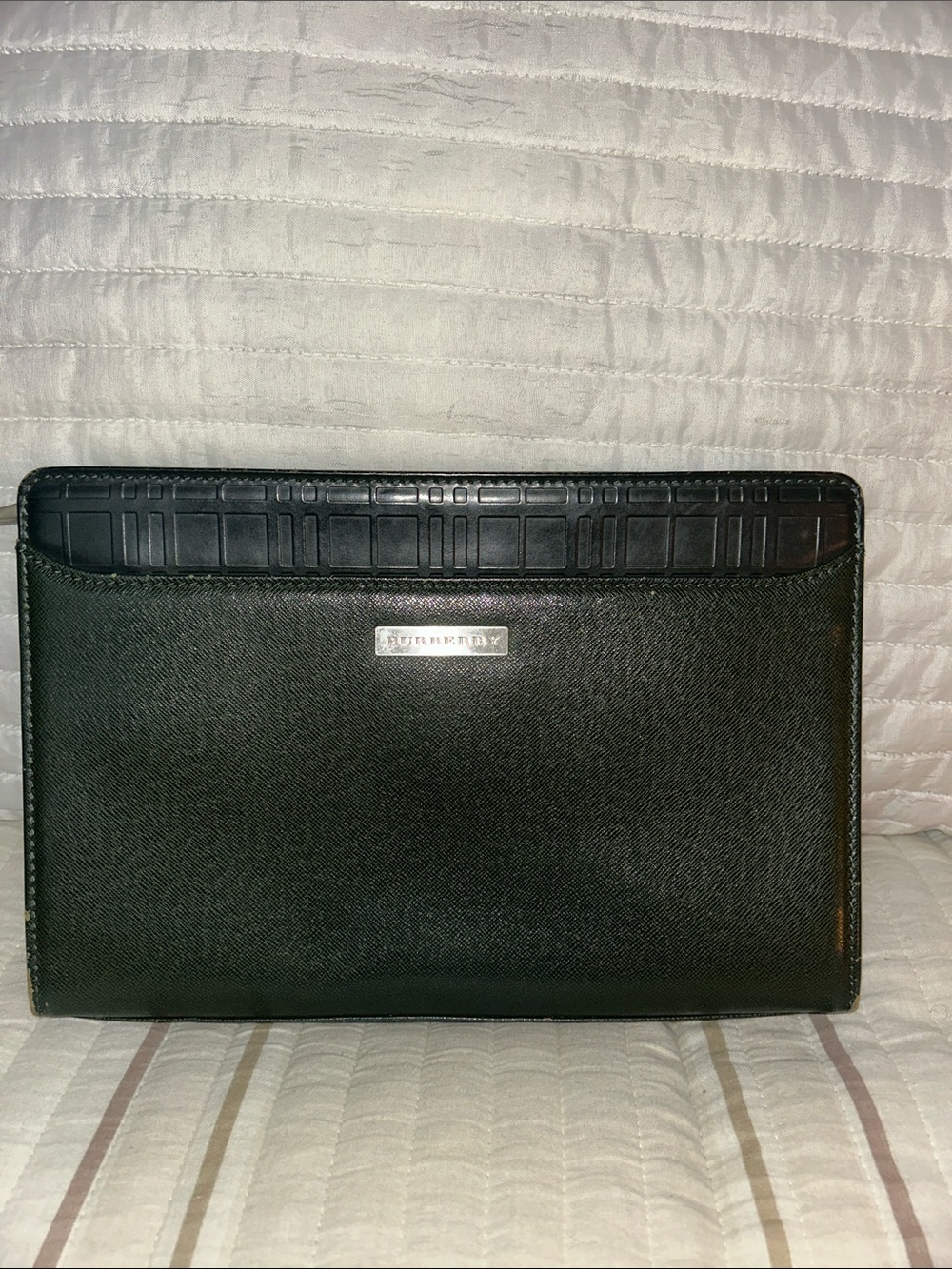 Burberry vintage green clutch